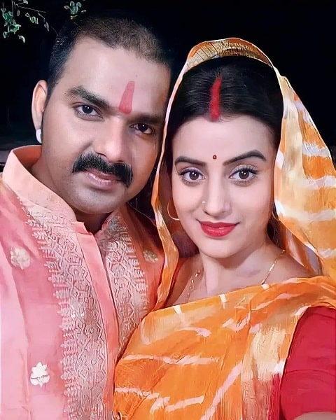 pawan singh and akshara singh