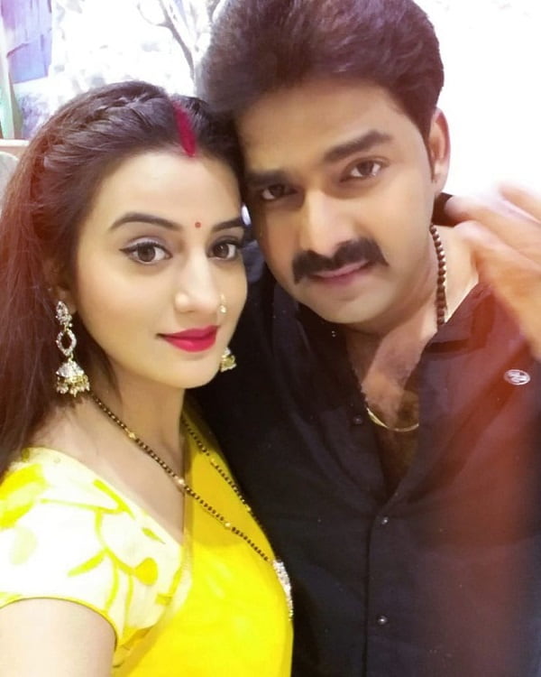 Pawan Singh and Akshara Singh