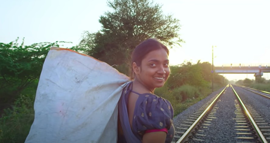 Aastha Singh in Godfather